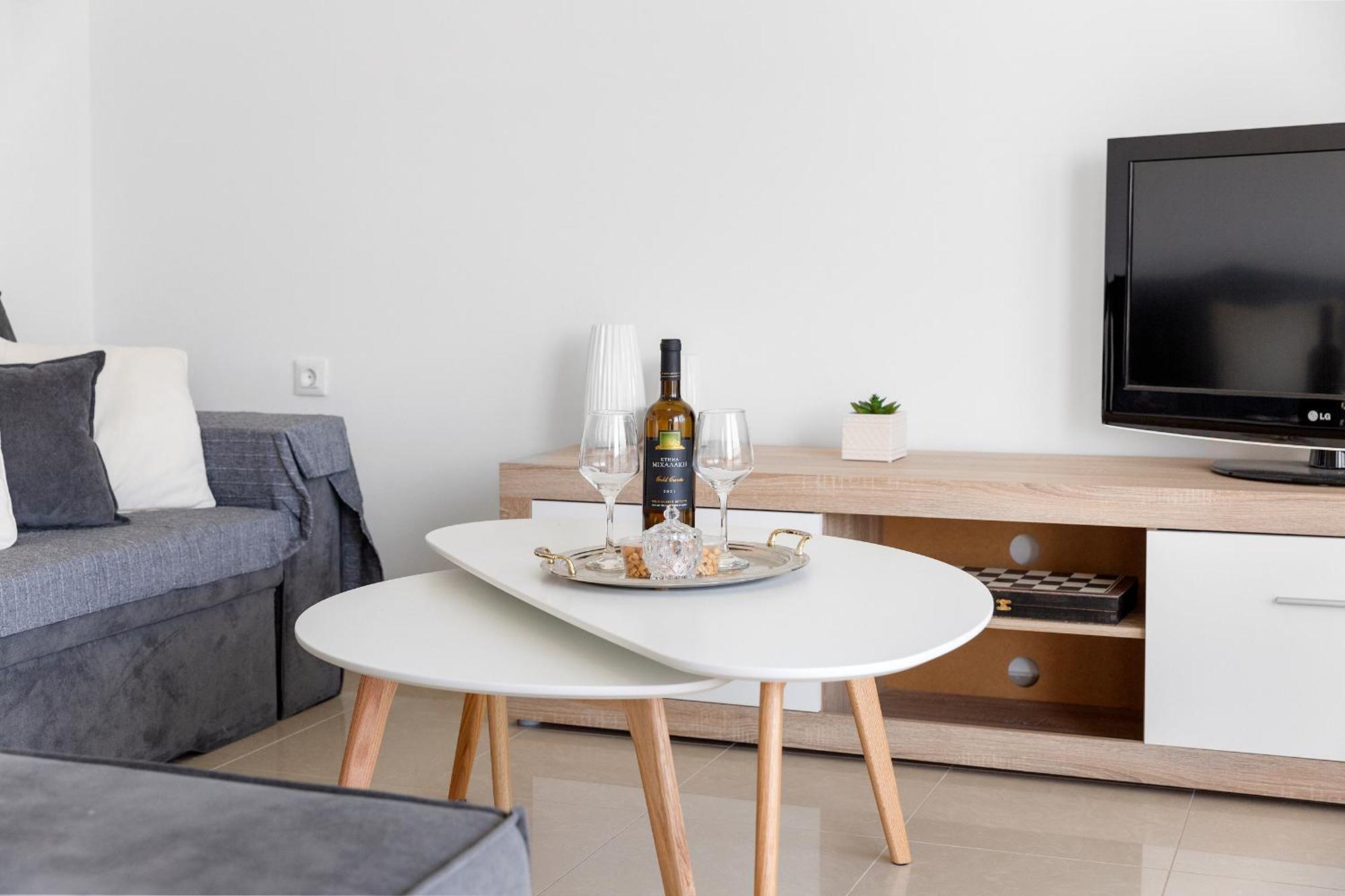 Grande View Apartment *